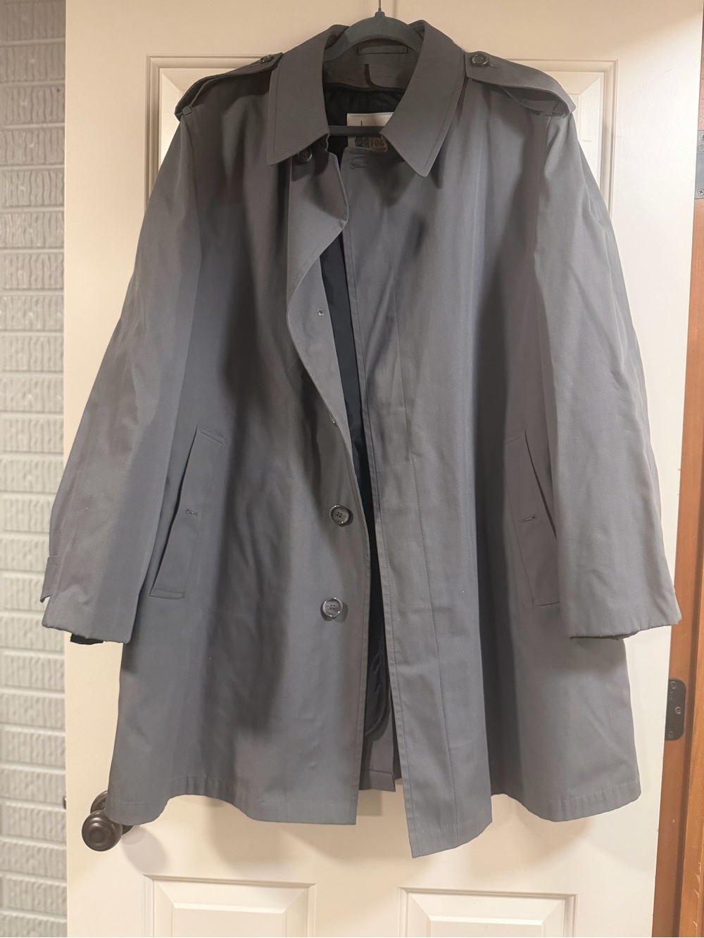London Fog Men’s Trench Coat 46R Gray 3M Thinsulate Lined Classic Raincoat